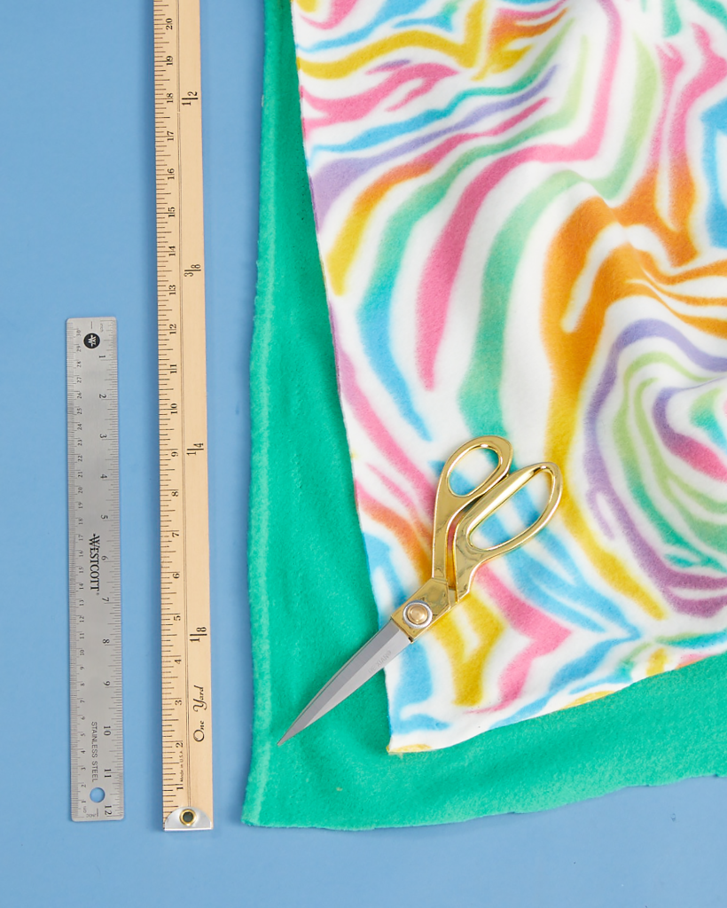 An Easy Step-by-Step Guide to DIY Your Own Fleece Tie Blanket