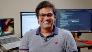 33-year-old AI researcher saves over half of his income