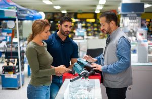 Picking a Winner in Retail Is Hard — Buy This High-Yield Landlord Stock Instead