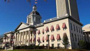 Florida lawmakers OK $416M for hurricane relief, home hardening