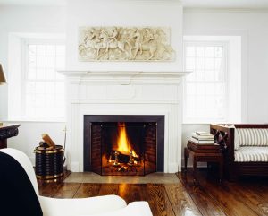 Dreaming of a New Fireplace This Winter? 4 Types You Should Know and How to Choose One